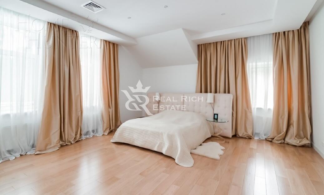 3-этажный коттедж 1 000 м² с отделкой