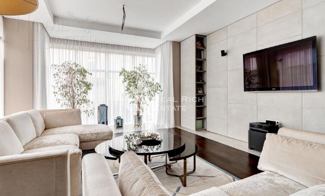 2-этажный коттедж 438 м² с отделкой