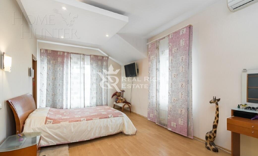 2-этажный коттедж 287 м² с отделкой