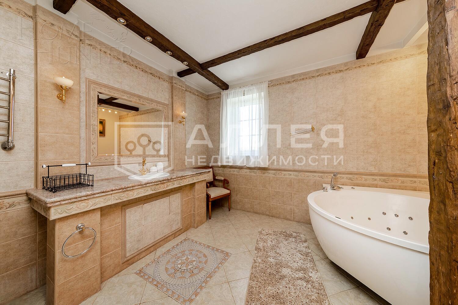 3-этажный коттедж 475 м² с отделкой