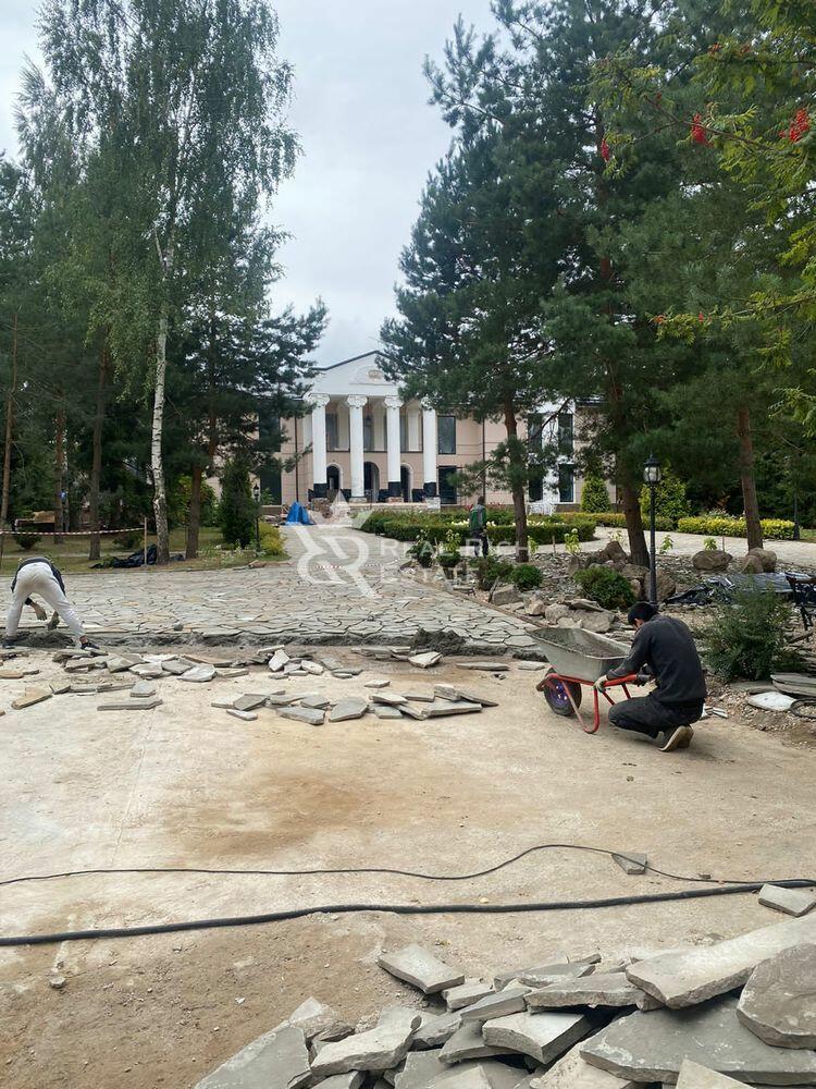 2-этажный коттедж 1 550 м² без отделки