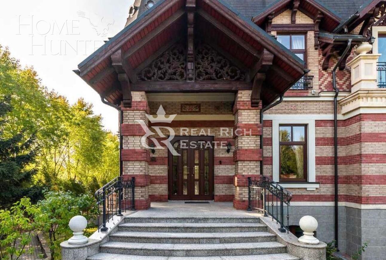 2-этажный коттедж 806 м² с отделкой