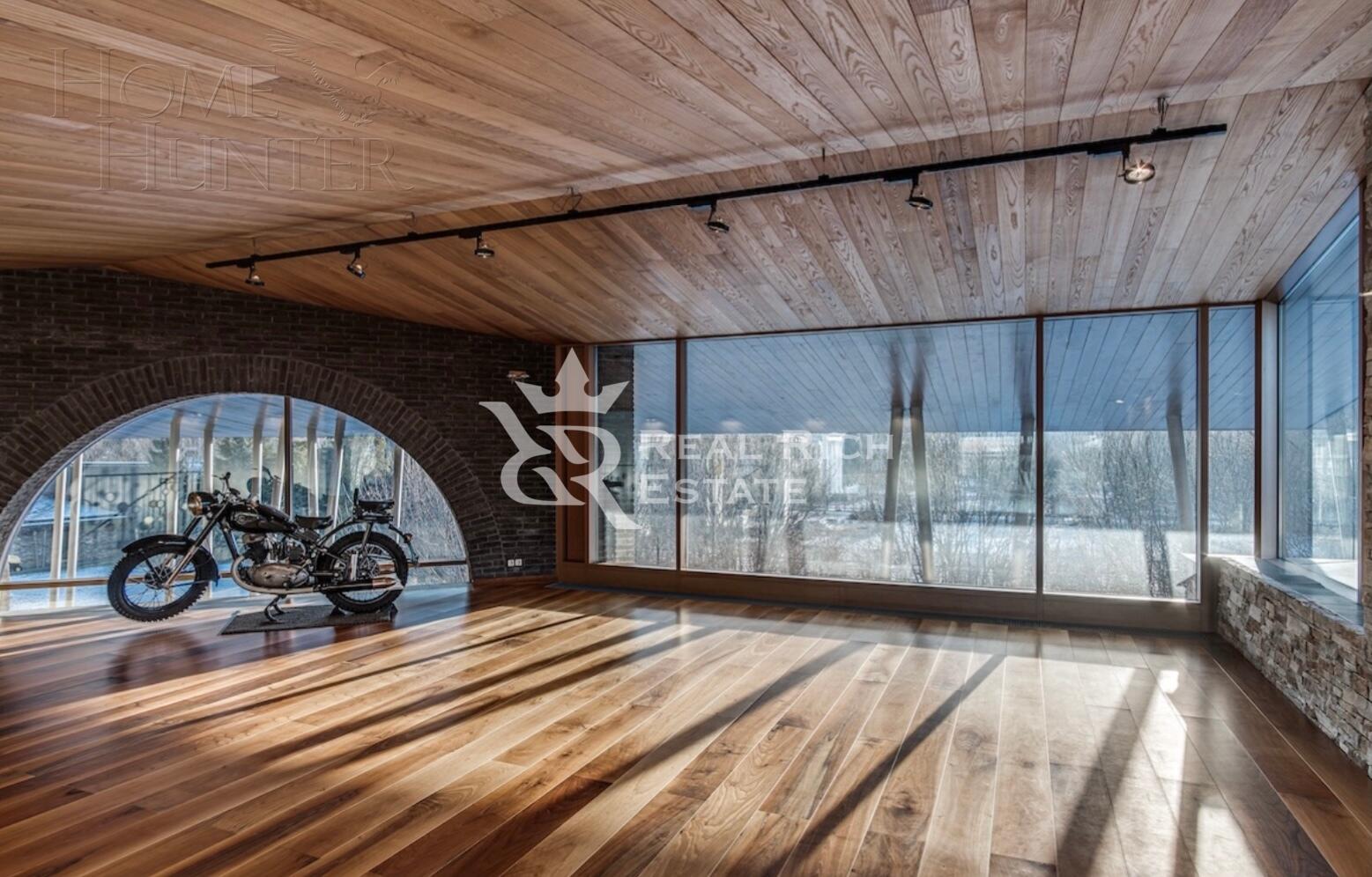 2-этажный коттедж 1 360 м² с отделкой