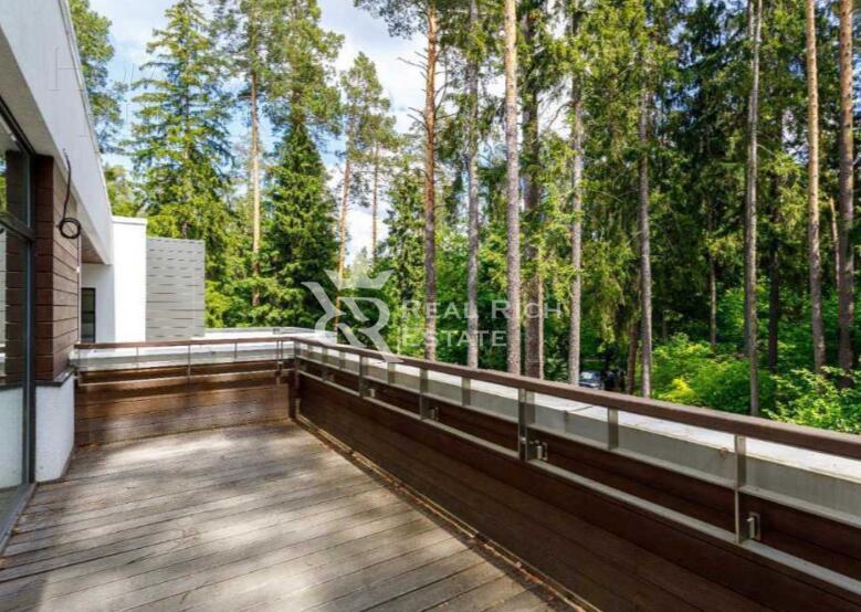 2-этажный коттедж 1 200 м² с отделкой