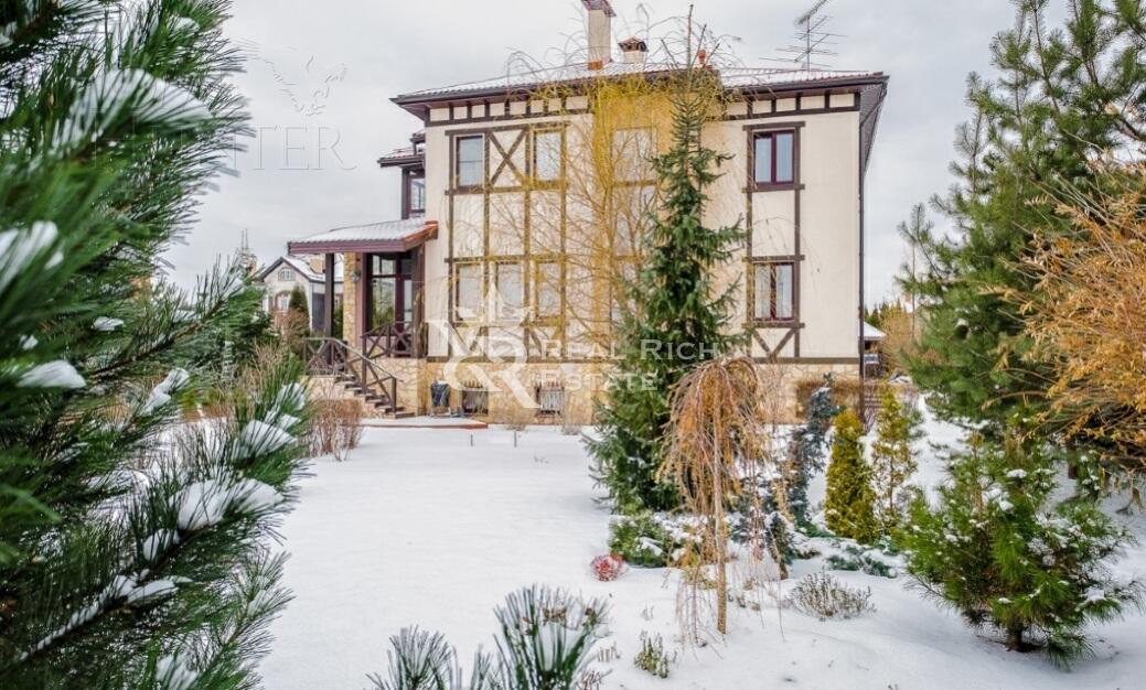 2-этажный коттедж 410 м² с отделкой