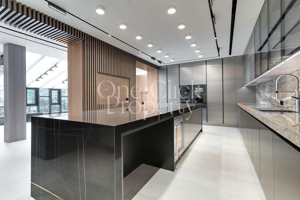 5-КОМН. КВАРТИРА С ОТДЕЛКОЙ 303 М² НА 2 ЭТАЖЕ