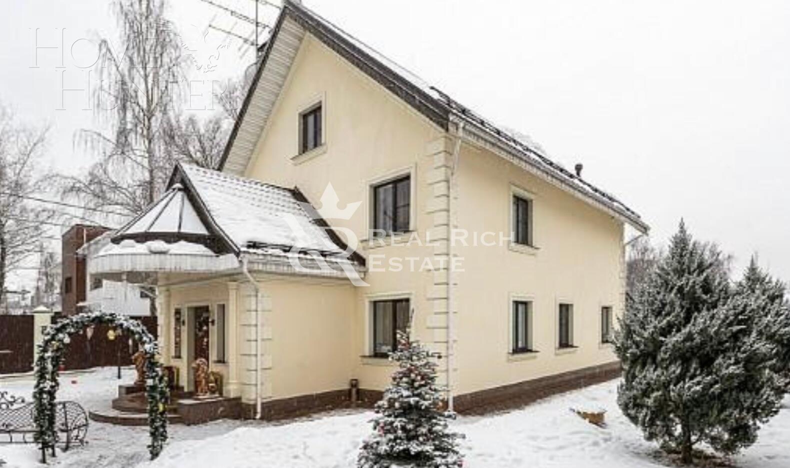 2-этажный коттедж 500 м² с отделкой