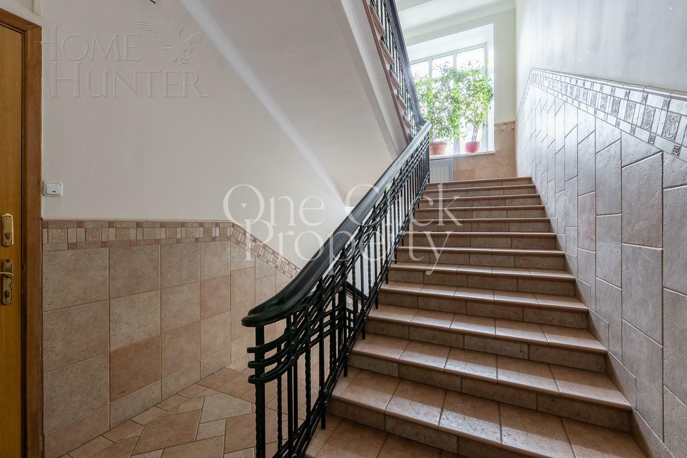 2-УРОВНЕВАЯ КВАРТИРА С ОТДЕЛКОЙ 347 М² НА 2 ЭТАЖЕ