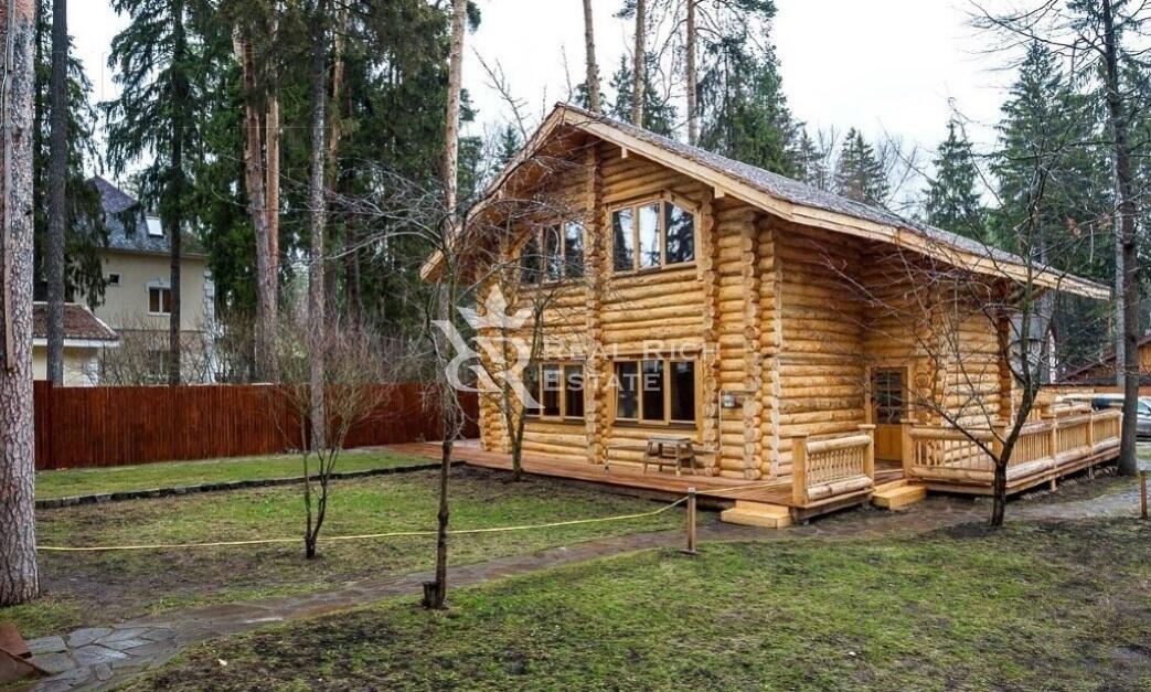 2-этажный коттедж 300 м² с отделкой