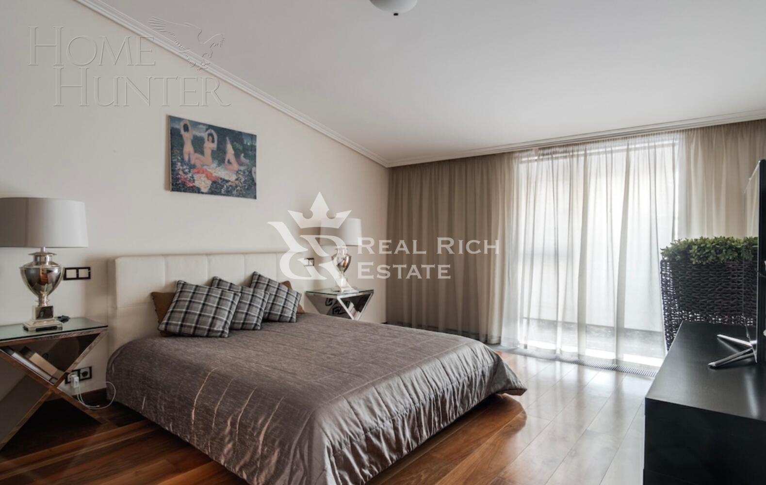 2-этажный коттедж 1 360 м² с отделкой