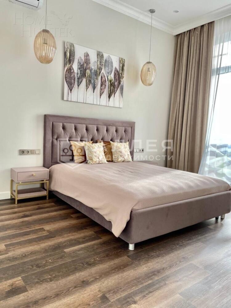 3-этажный таунхаус 320 м² с отделкой