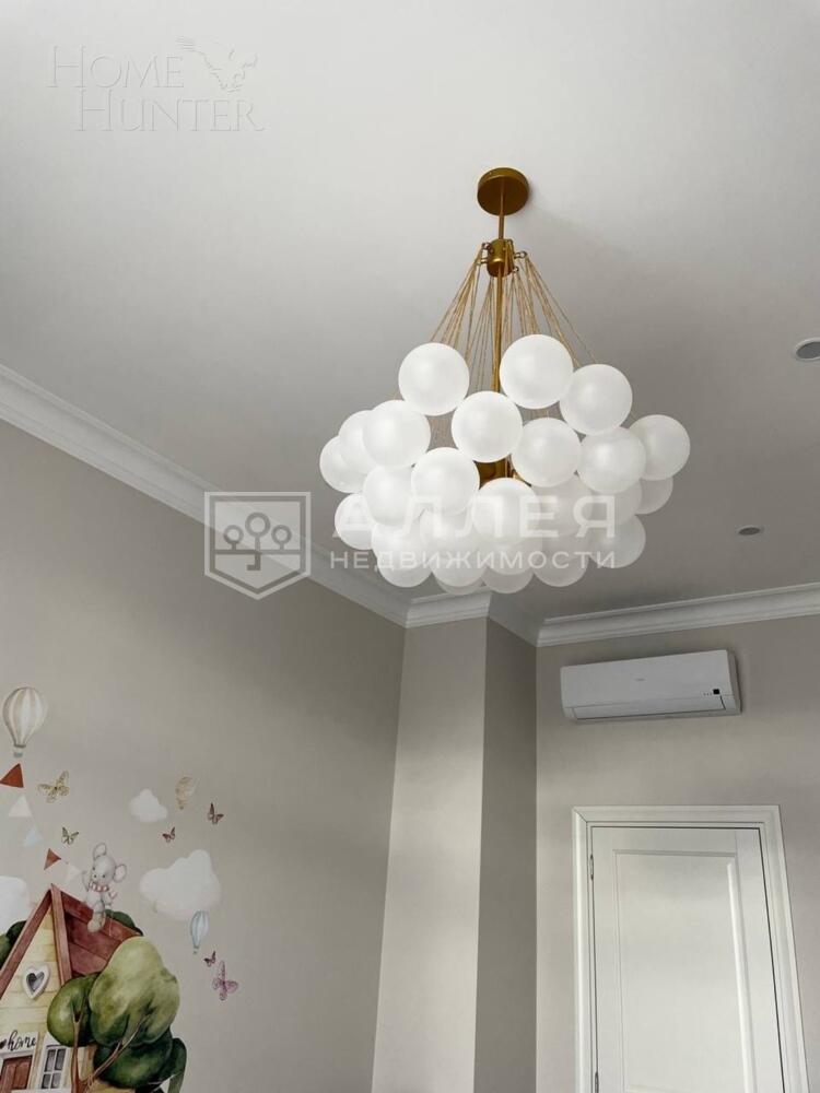 3-этажный таунхаус 320 м² с отделкой