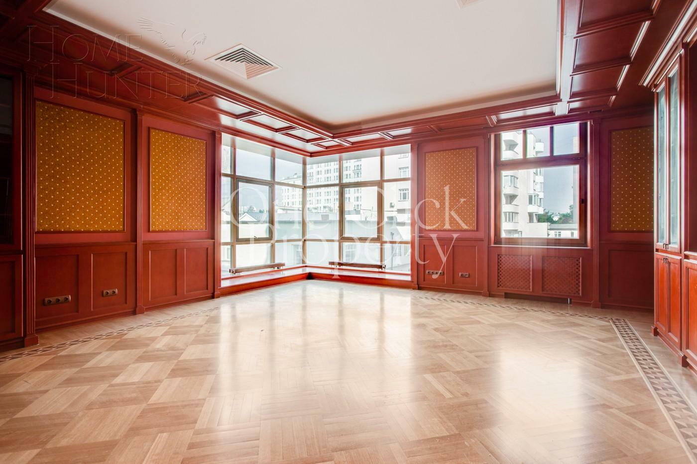 6-КОМН. КВАРТИРА С ОТДЕЛКОЙ 412 М² НА 4 ЭТАЖЕ