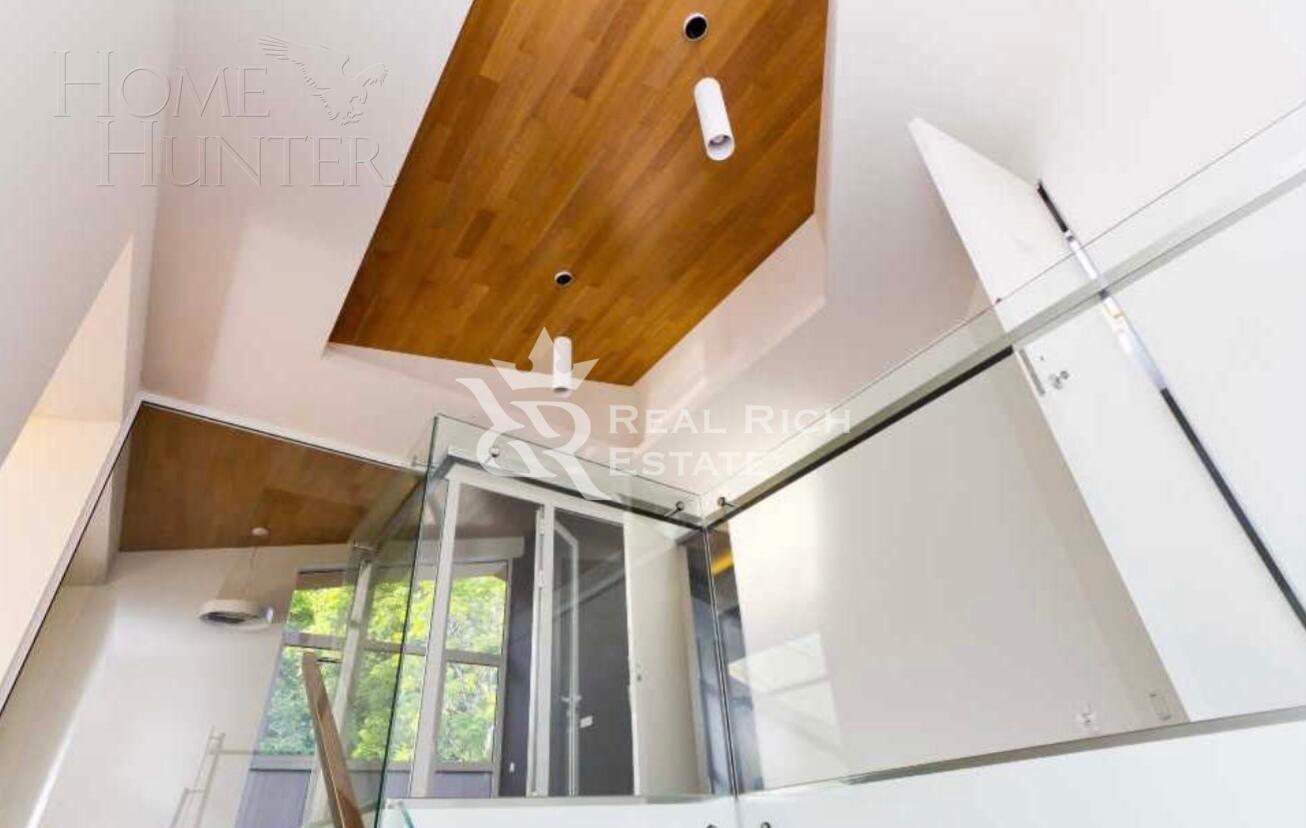 2-этажный коттедж 710 м² с отделкой