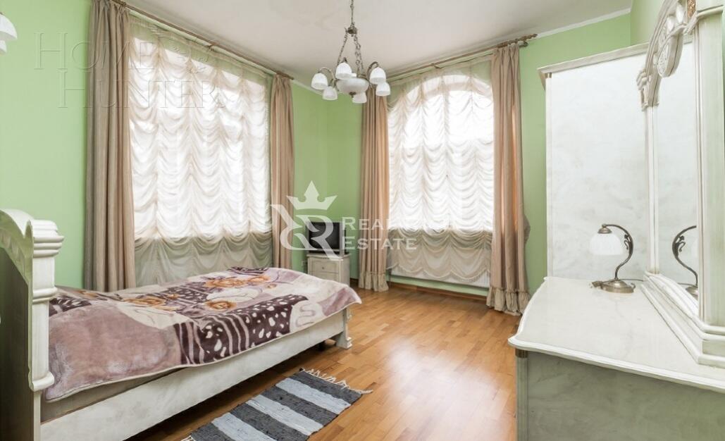 2-этажный коттедж 920 м² с отделкой