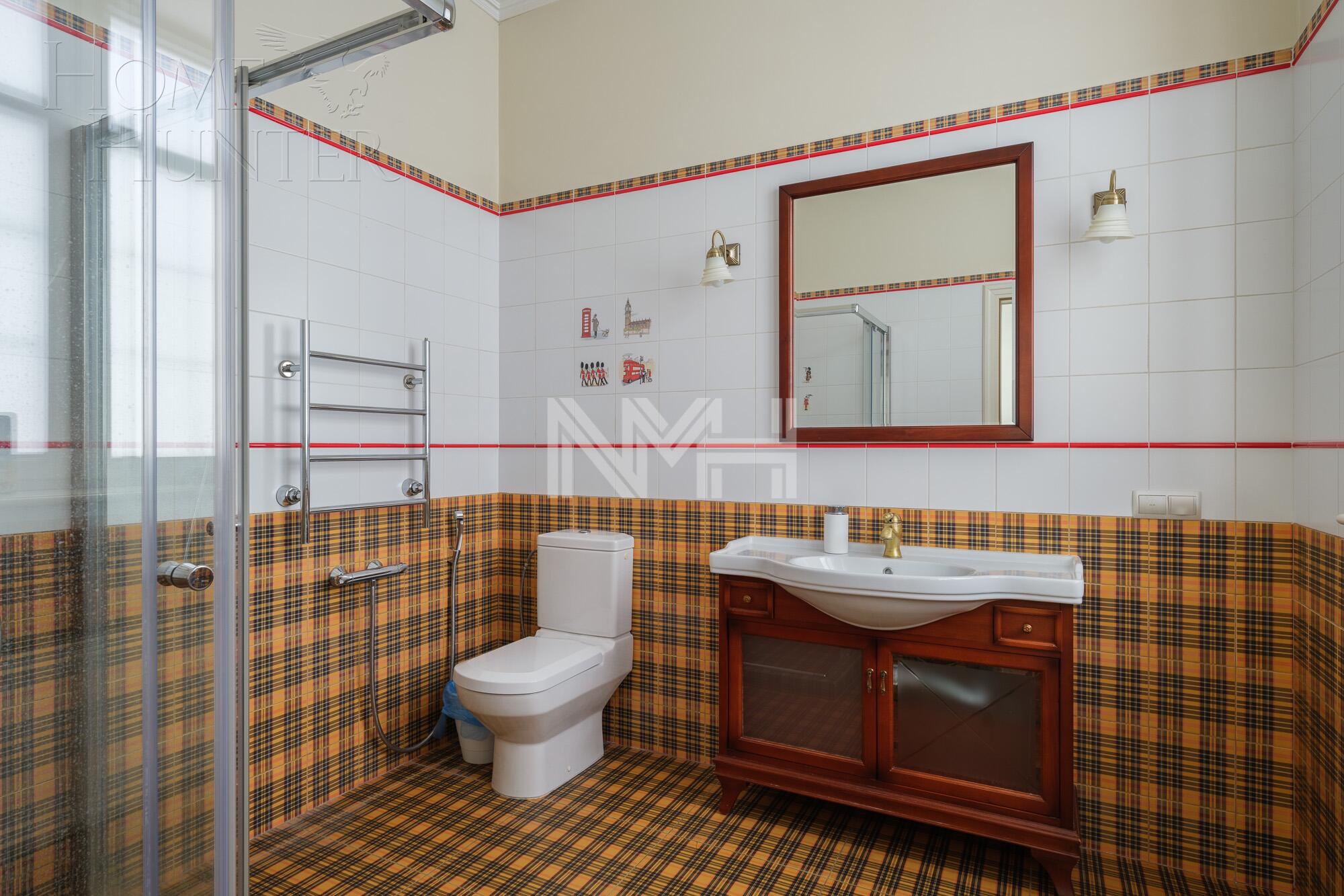 2-этажный коттедж 797 м² с отделкой