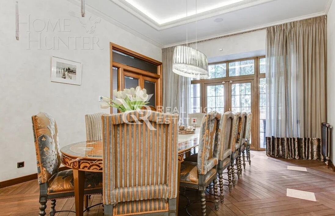 2-этажный коттедж 763 м² с отделкой