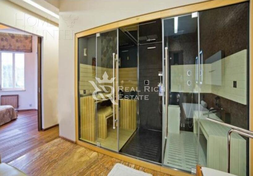 2-этажный коттедж 570 м² с отделкой