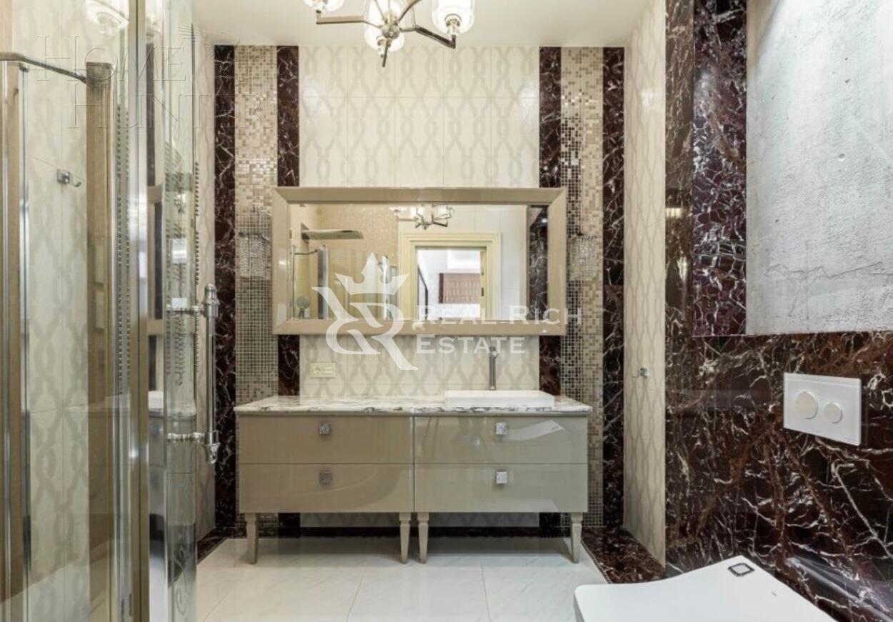 2-этажный коттедж 780 м² с отделкой