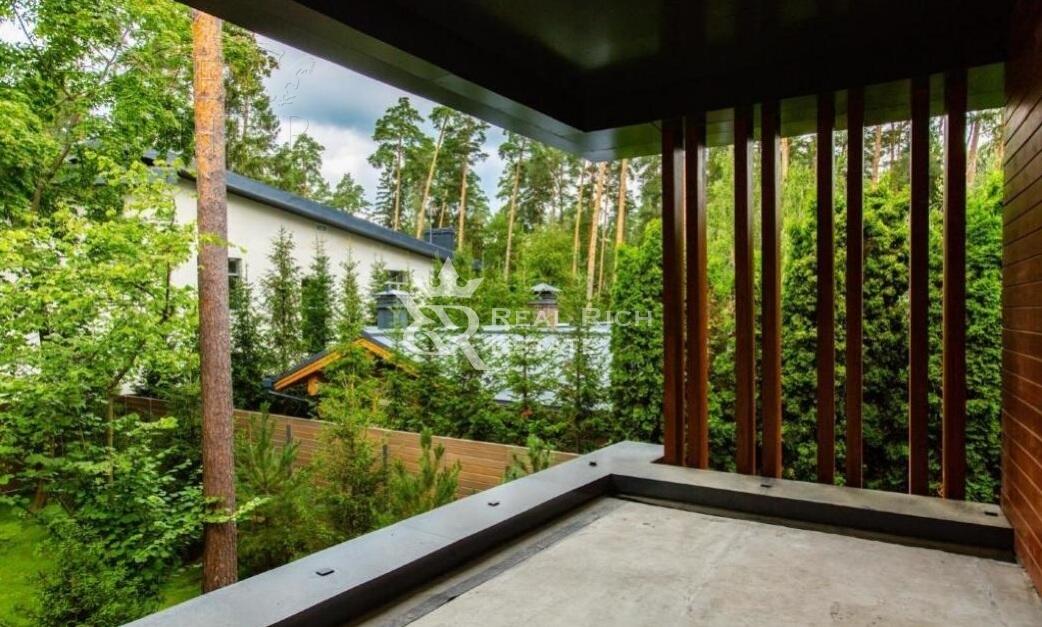 2-этажный коттедж 600 м² с отделкой