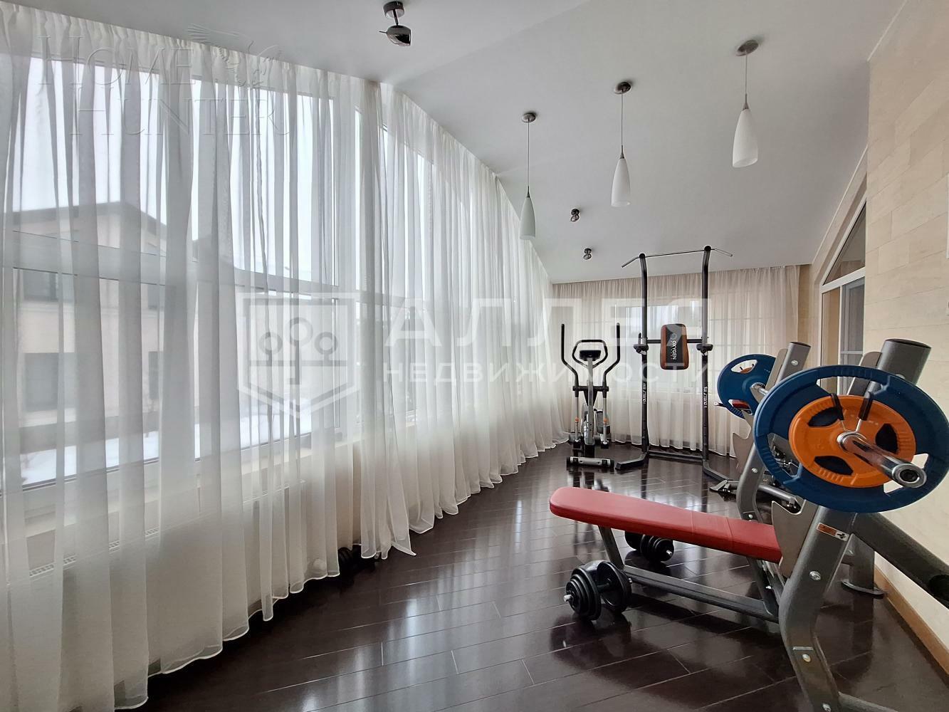 2-этажный коттедж 405 м² с отделкой