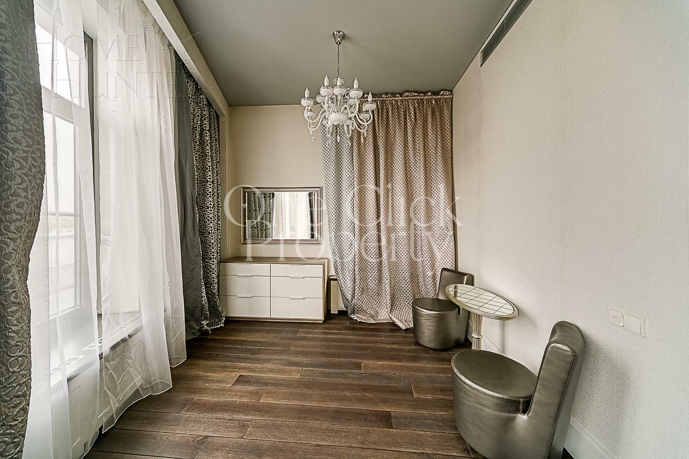 2-УРОВНЕВЫЙ ПЕНТХАУС С ОТДЕЛКОЙ 273 М² НА 7 ЭТАЖЕ