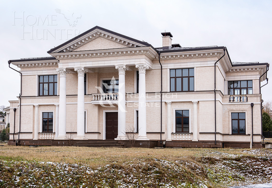 2-этажный коттедж 1 726 м² без отделки