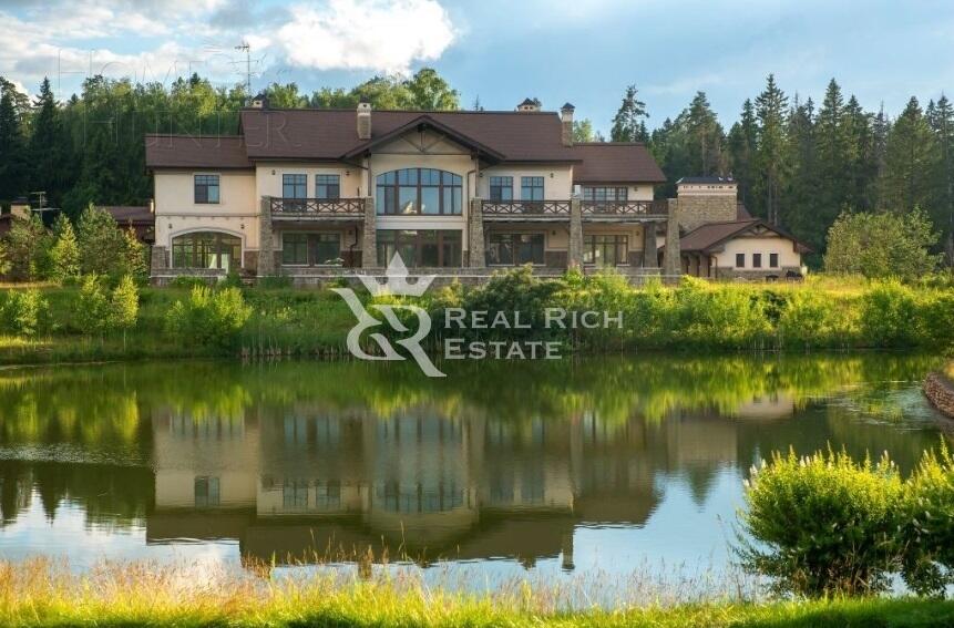 2-этажный коттедж 1 272.6 м² без отделки