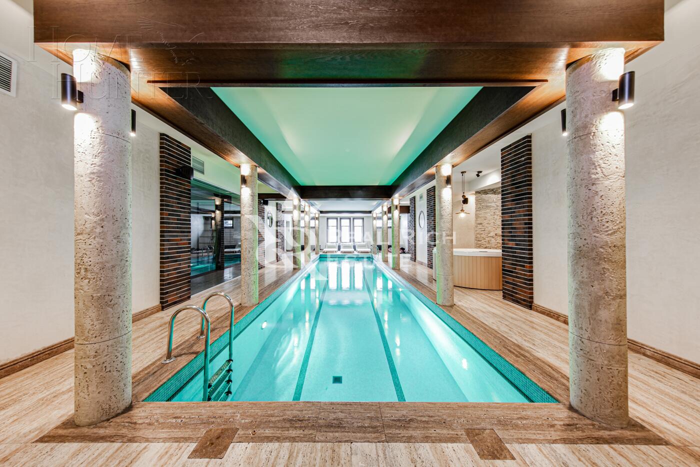 2-этажный коттедж 860 м² с отделкой