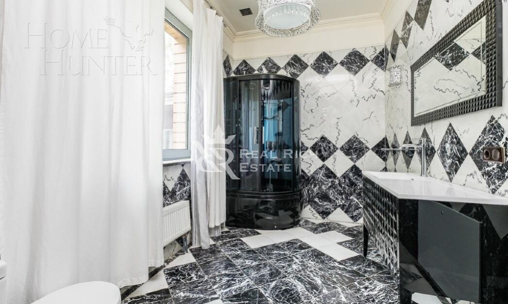 2-этажный коттедж 640 м² с отделкой