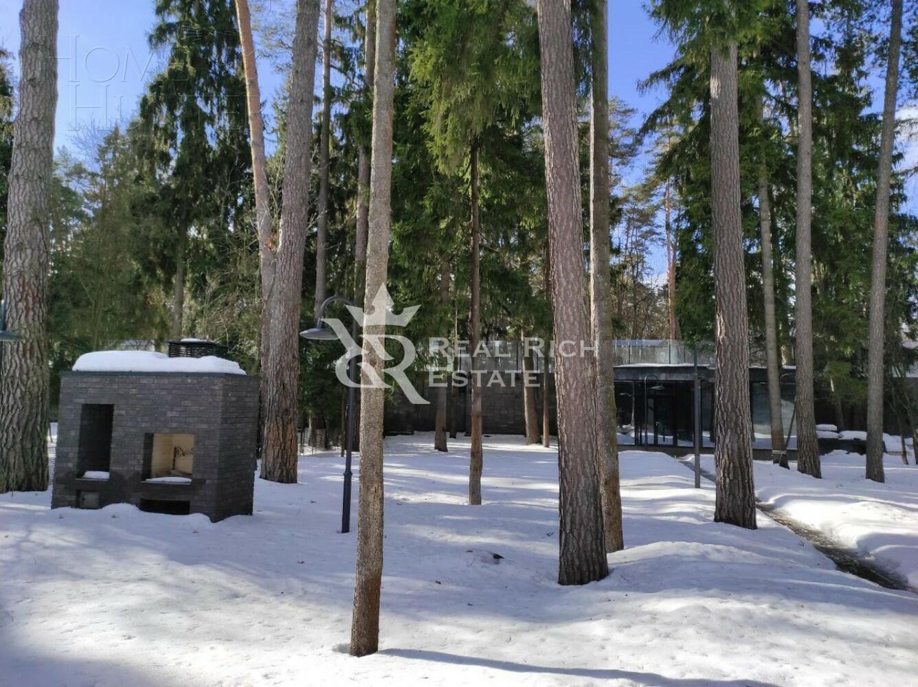 2-этажный коттедж 680 м² с отделкой