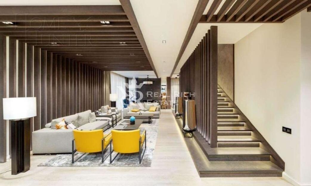 2-этажный коттедж 450 м² без отделки