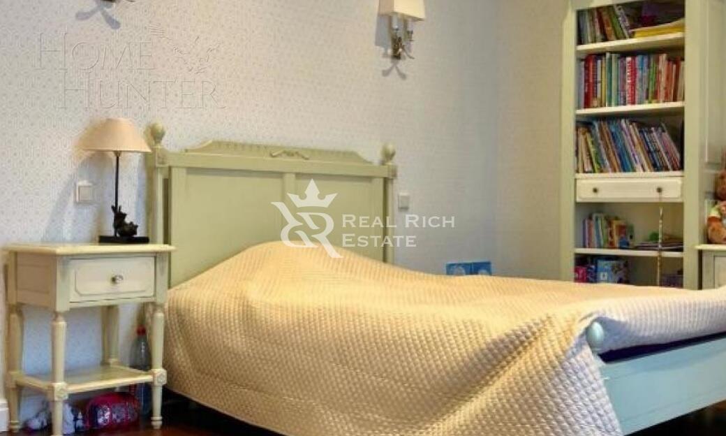 3-этажный таунхаус 291 м² с отделкой