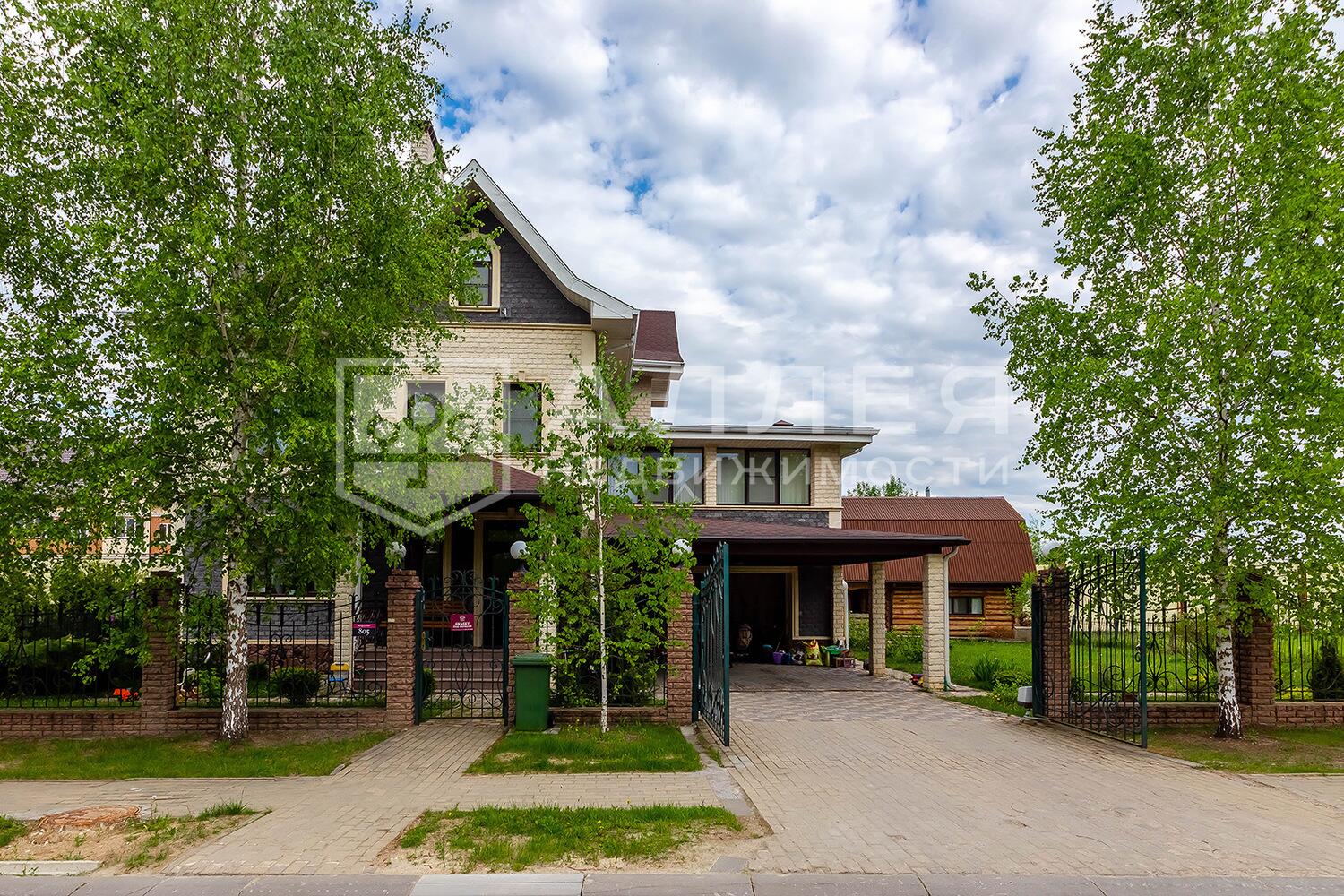 2-этажный коттедж 490 м² с отделкой