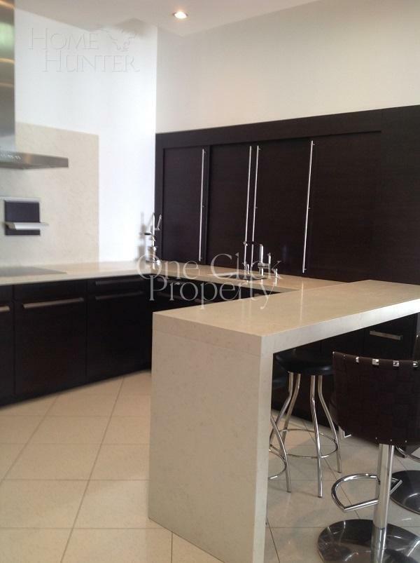 4-КОМН. КВАРТИРА С ОТДЕЛКОЙ 200 М² НА 4 ЭТАЖЕ