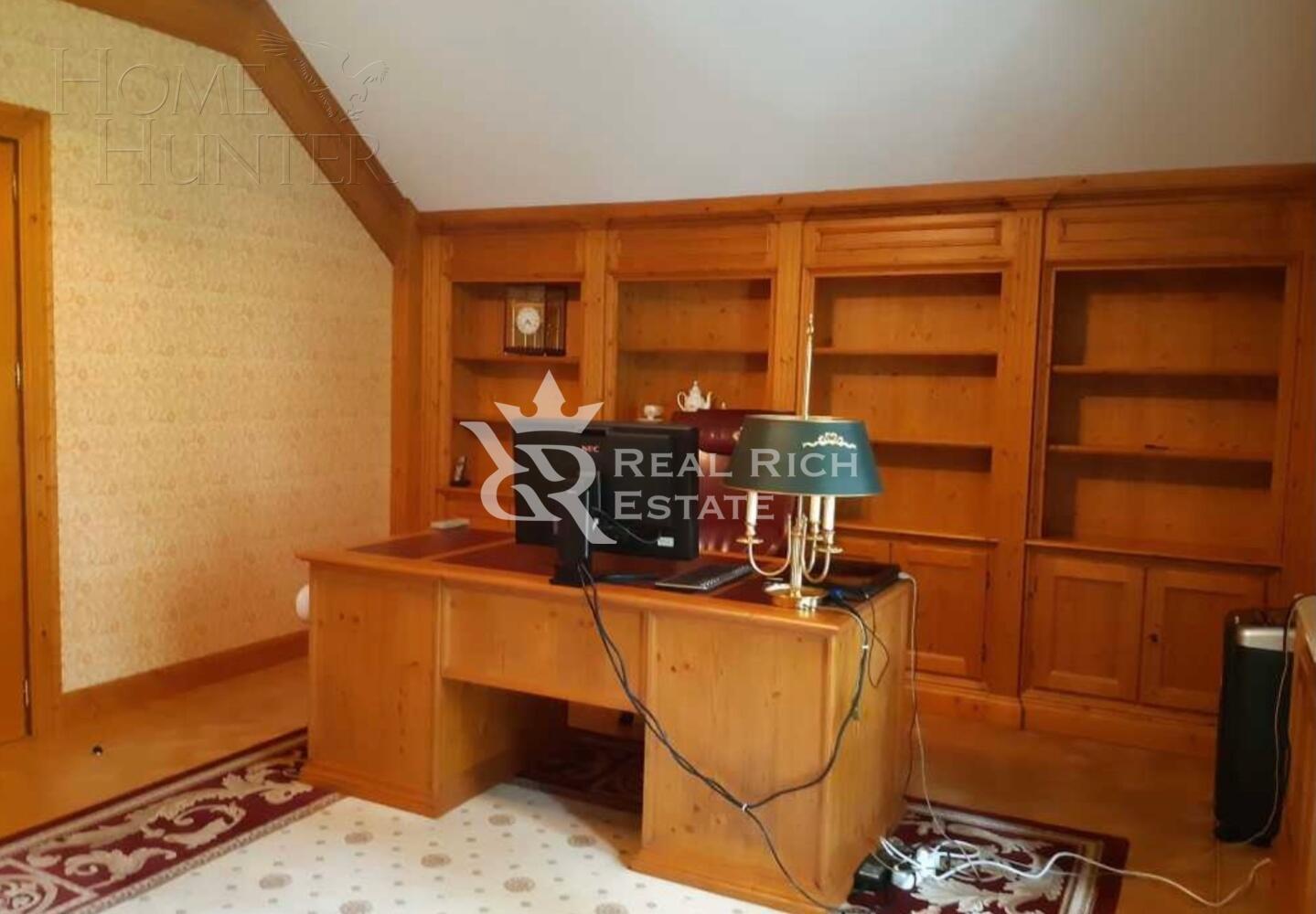 2-этажный коттедж 450 м² с отделкой