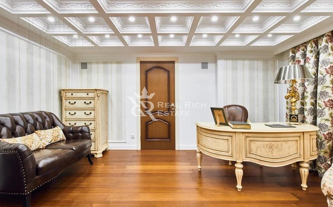 2-этажный коттедж 600 м² с отделкой