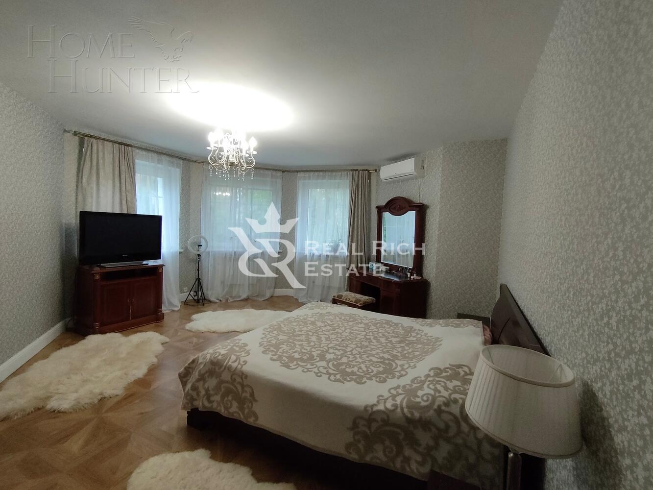 2-этажный коттедж 500.5 м² с отделкой