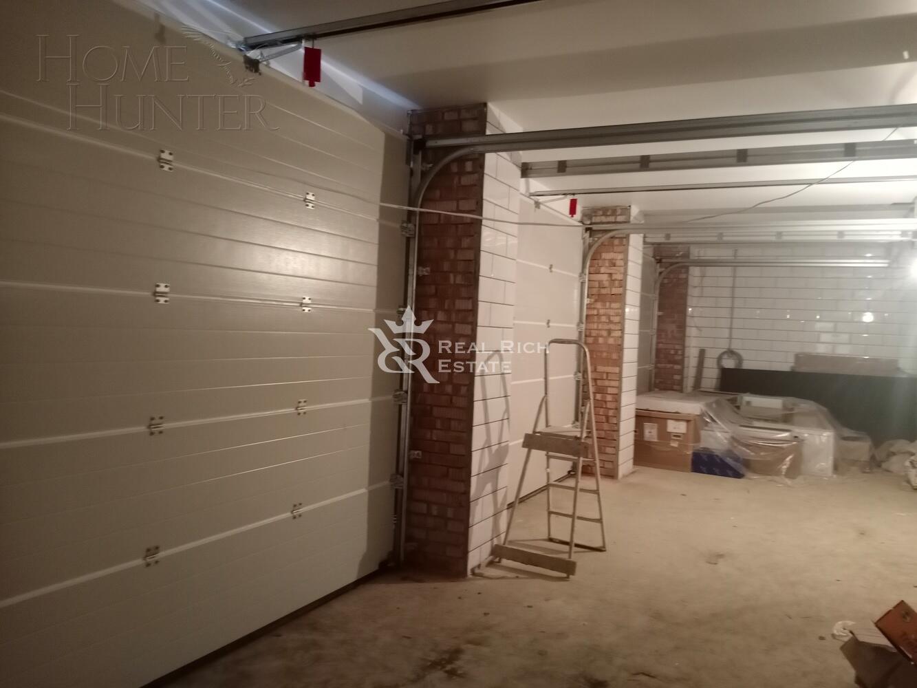 2-этажный коттедж 1 100 м² без отделки