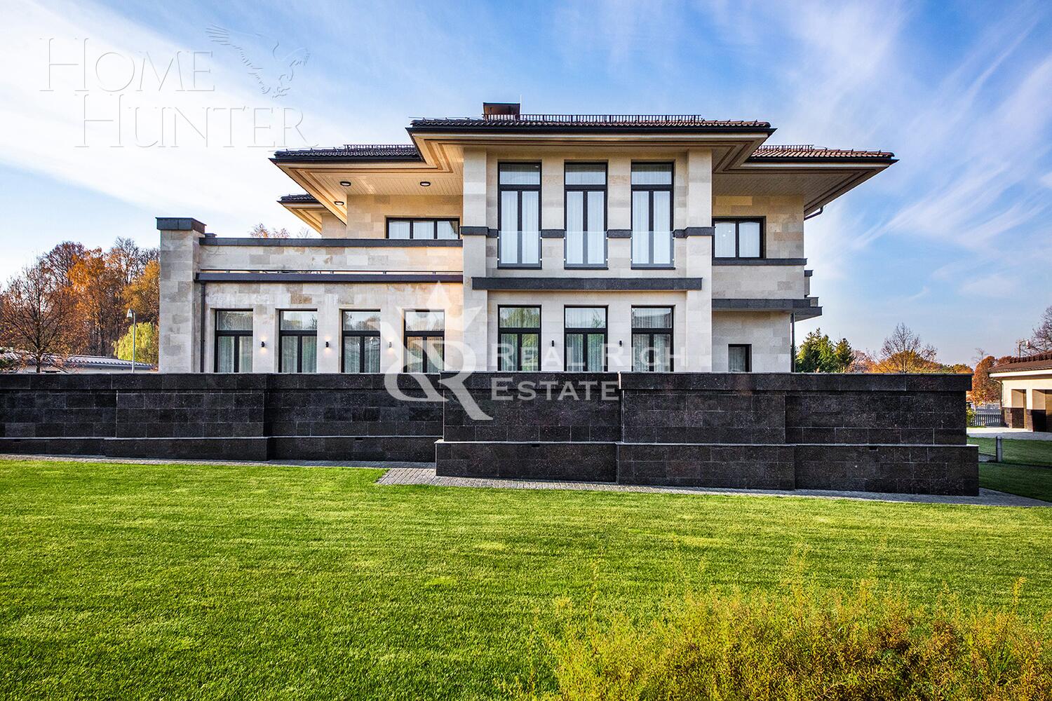 2-этажный коттедж 1 203.87 м² с отделкой