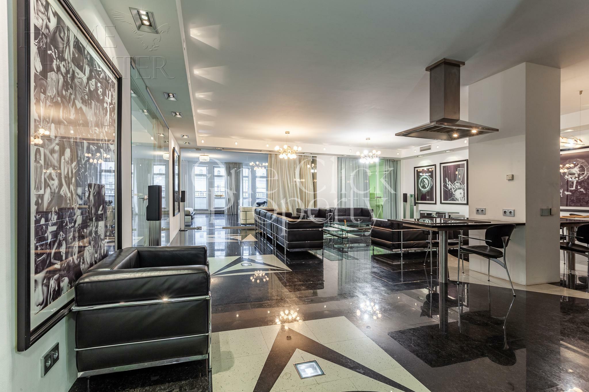 3-КОМН. КВАРТИРА С ОТДЕЛКОЙ 205 М² НА 10 ЭТАЖЕ