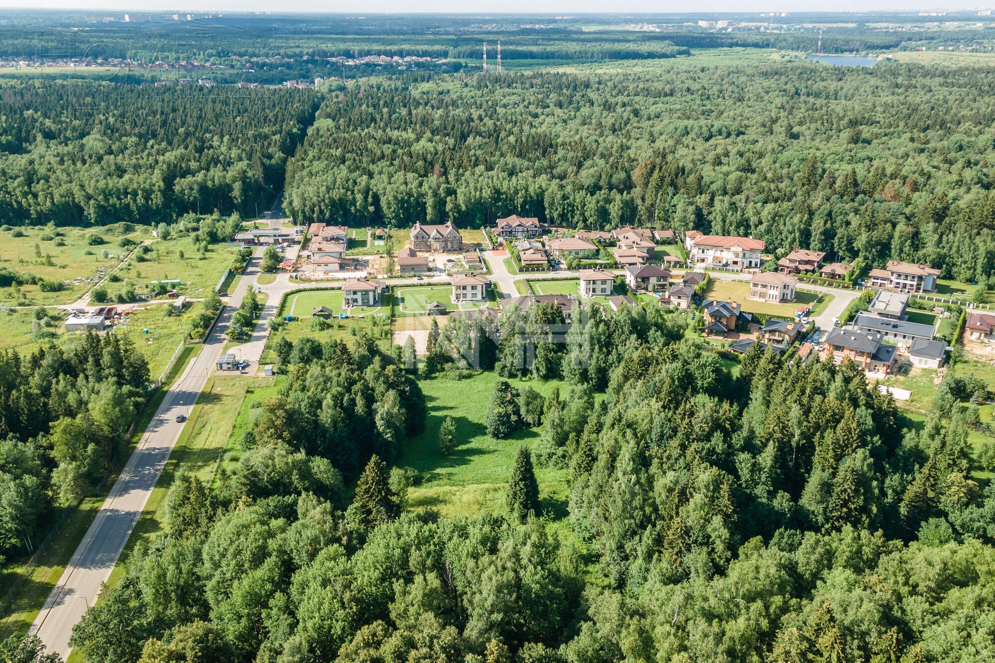 Участок 100 сот. в охраняемом поселке