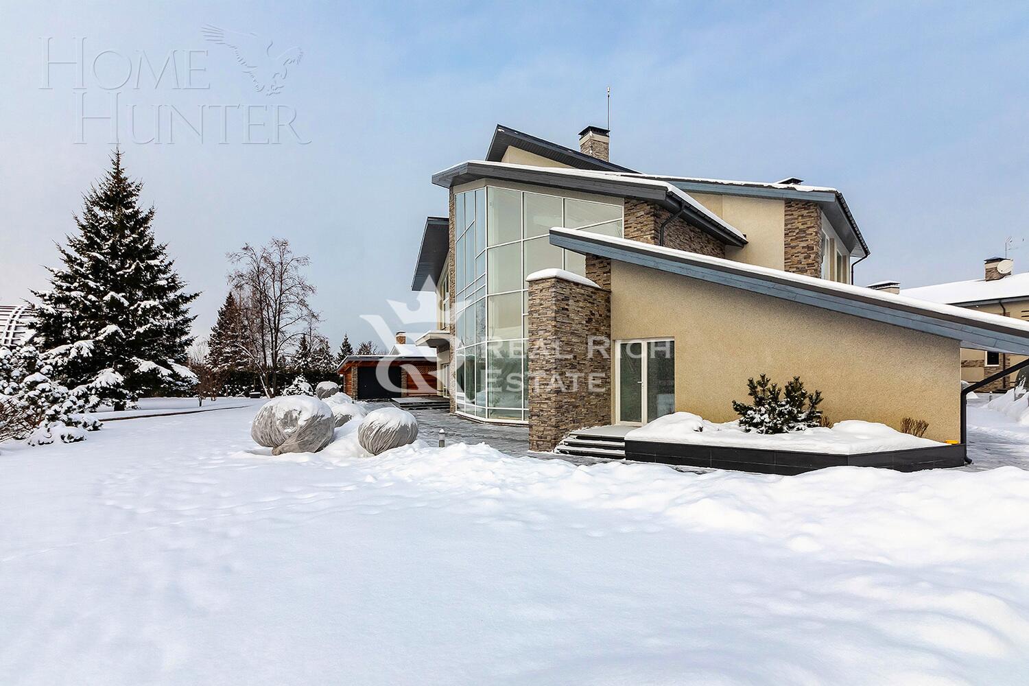 2-этажный коттедж 1 700 м² без отделки