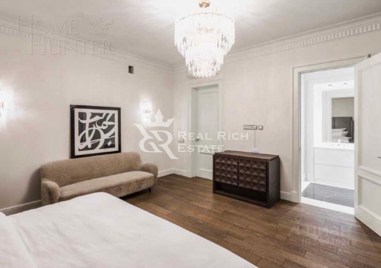 2-этажный коттедж 961 м² с отделкой