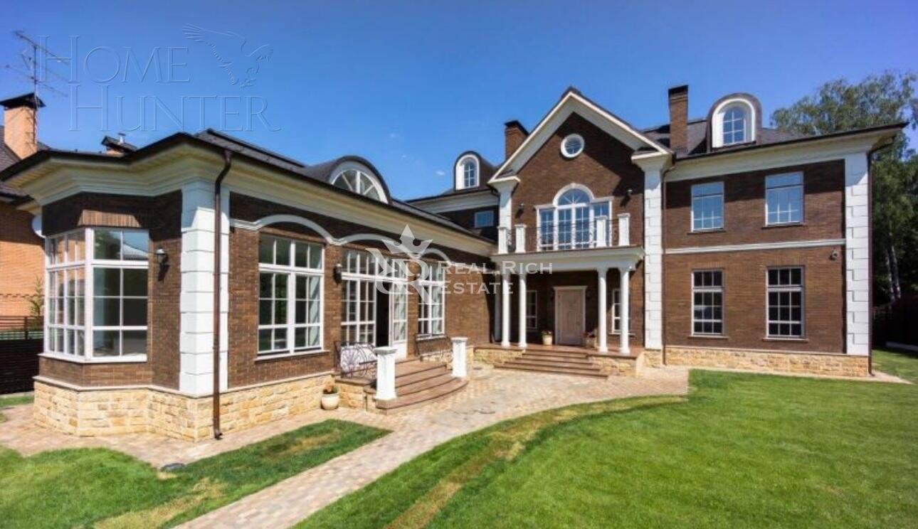 2-этажный коттедж 920 м² с отделкой