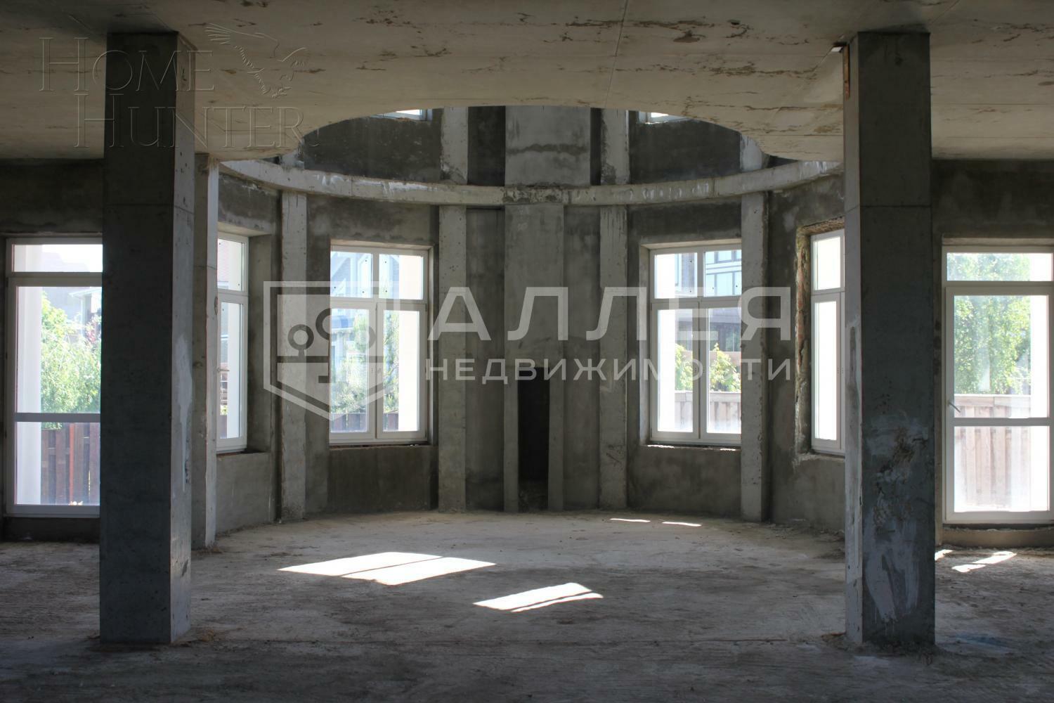 2-этажный коттедж 300 м² без отделки