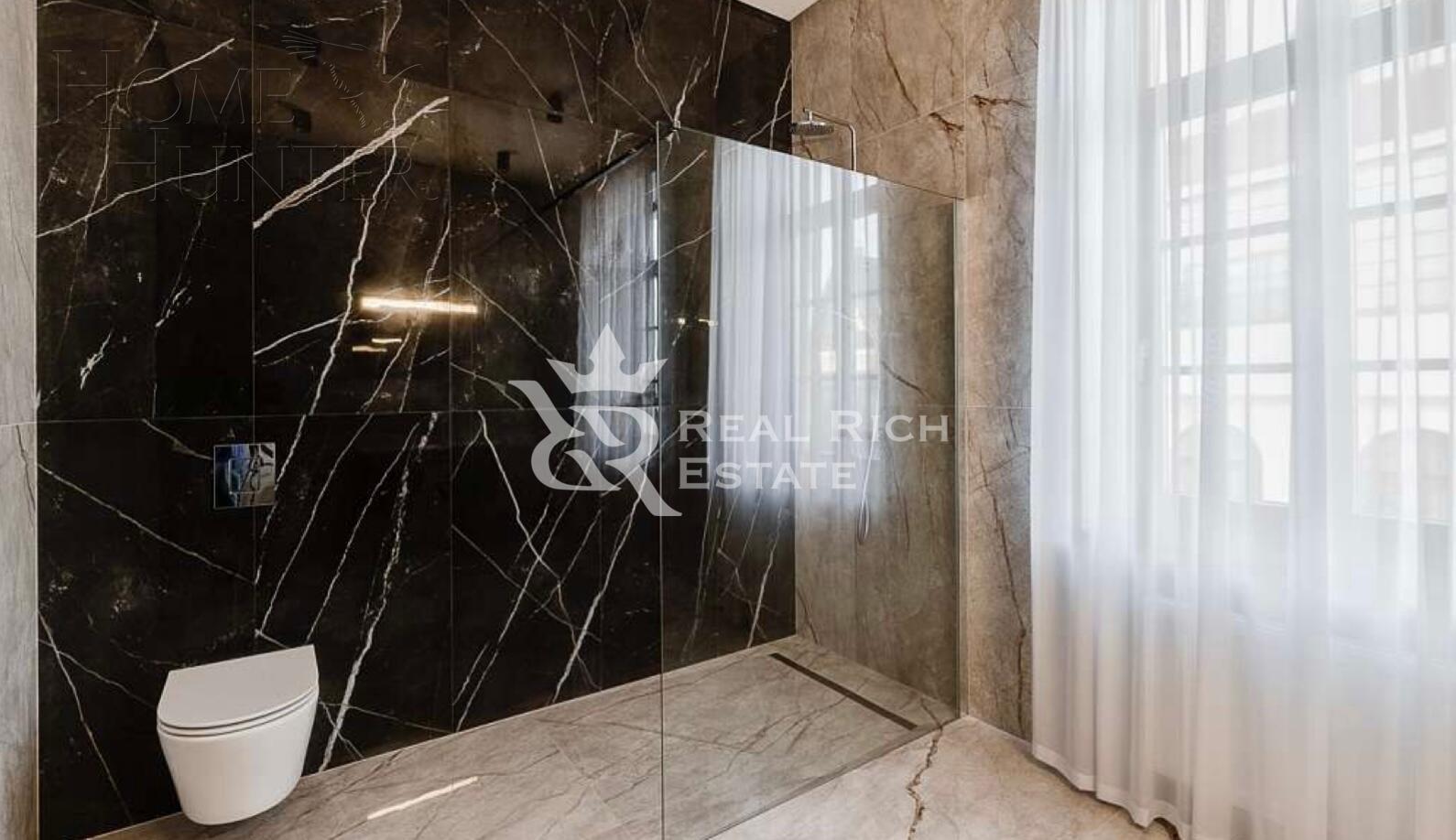 2-этажный коттедж 610 м² с отделкой