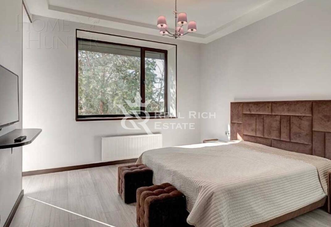 2-этажный коттедж 450 м² с отделкой