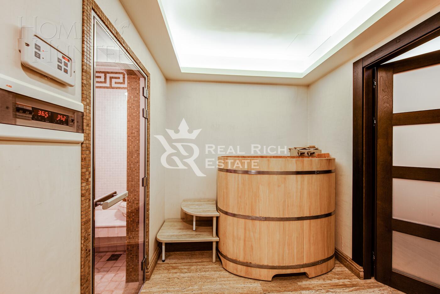 2-этажный коттедж 860 м² с отделкой