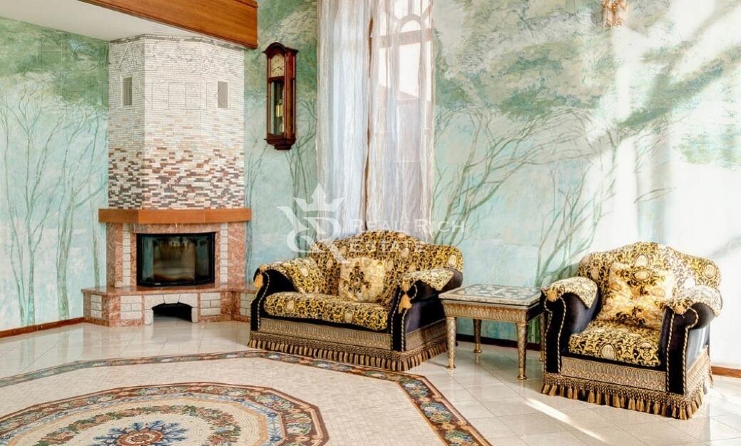 2-этажный коттедж 1 080 м² с отделкой